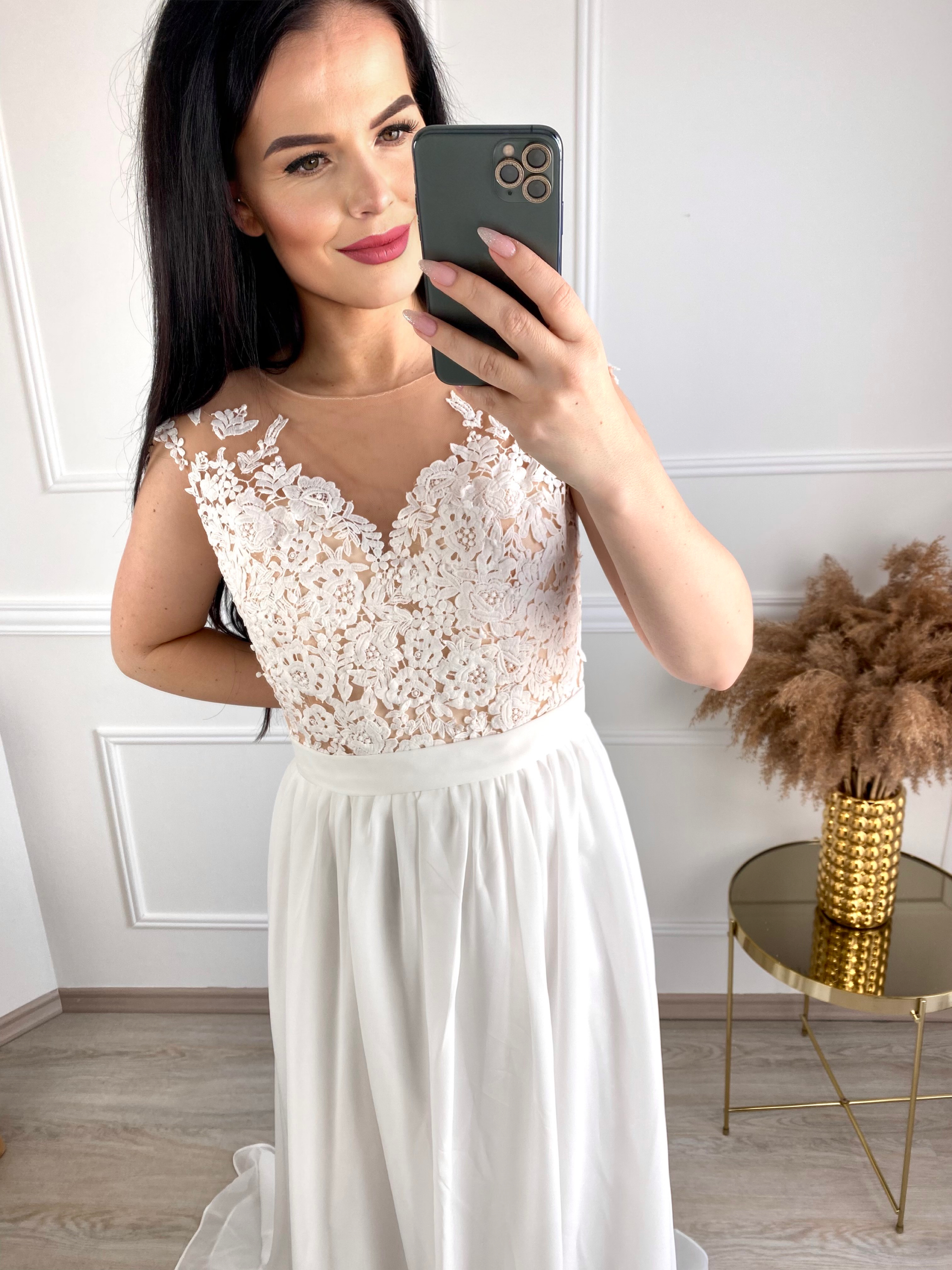 Svatební šaty 08 Julienne 38