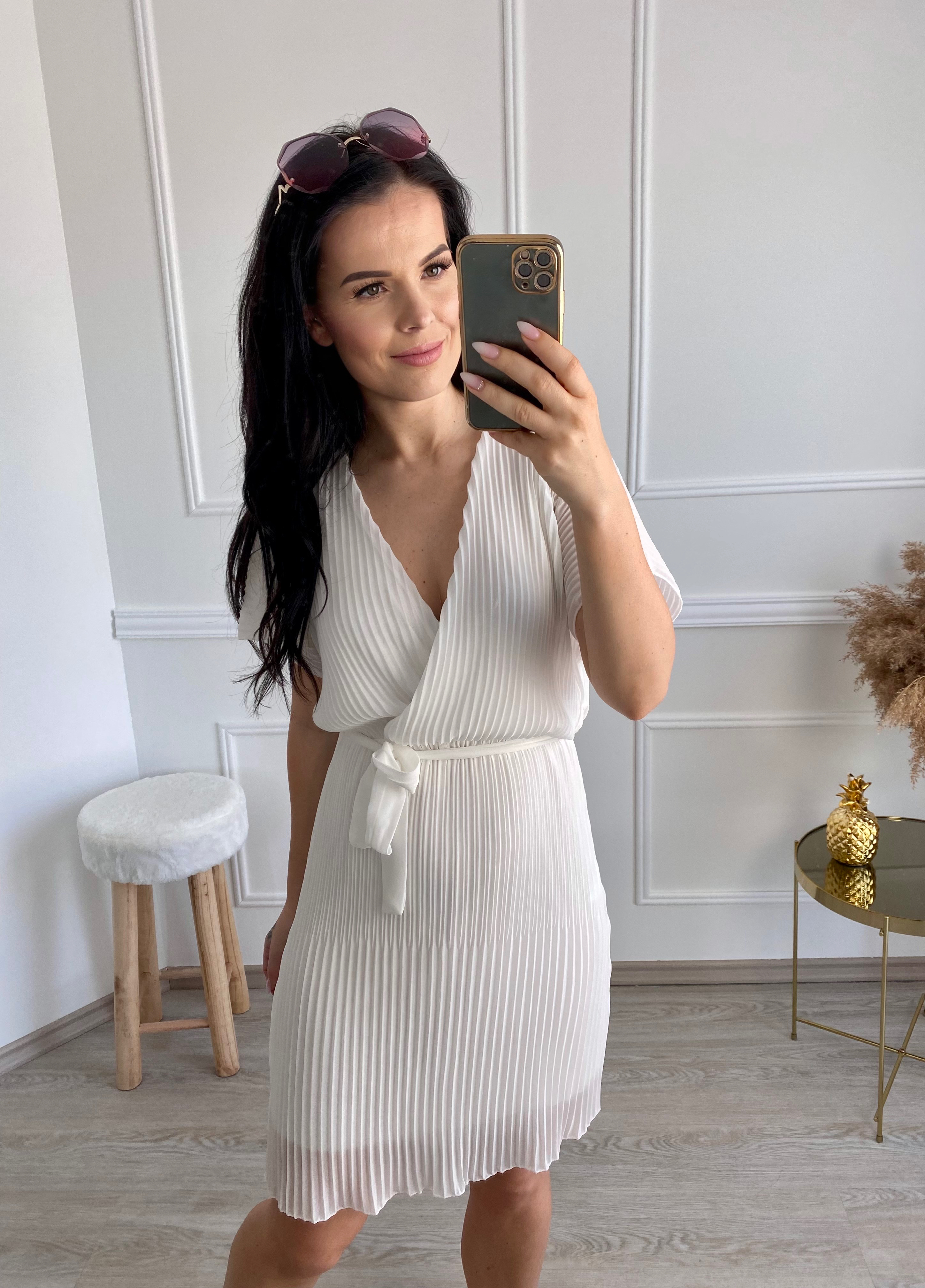 Plísované šaty Kesidy short/bílé