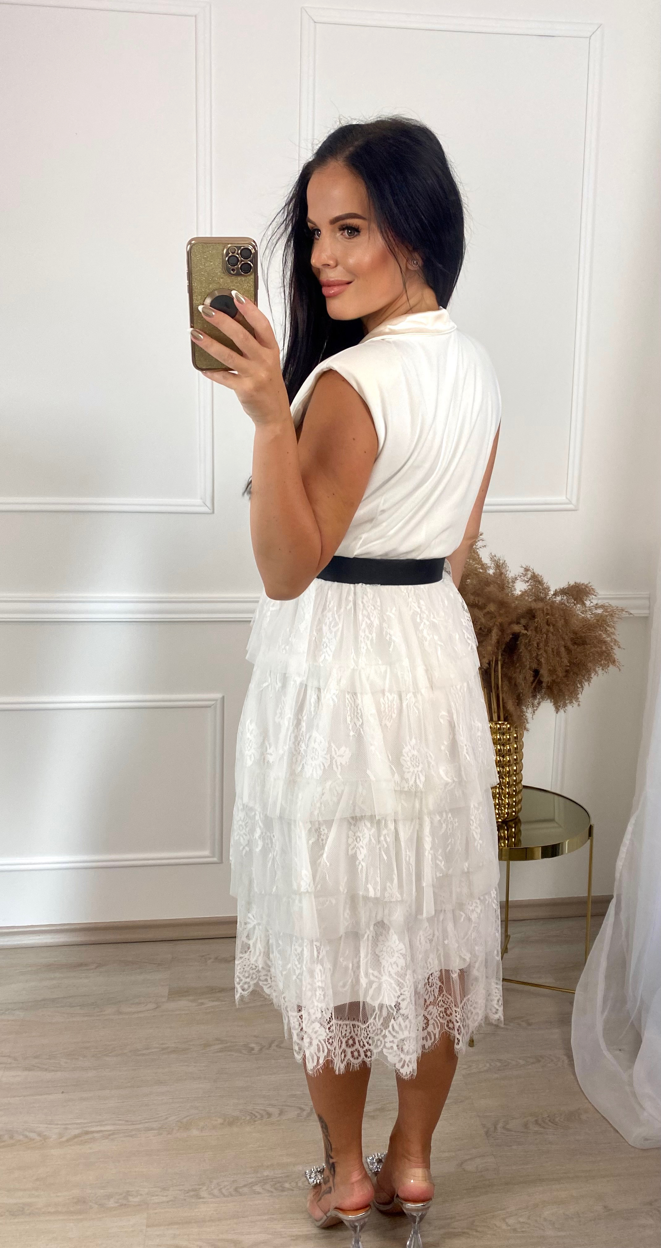 Volánové šaty Sisters