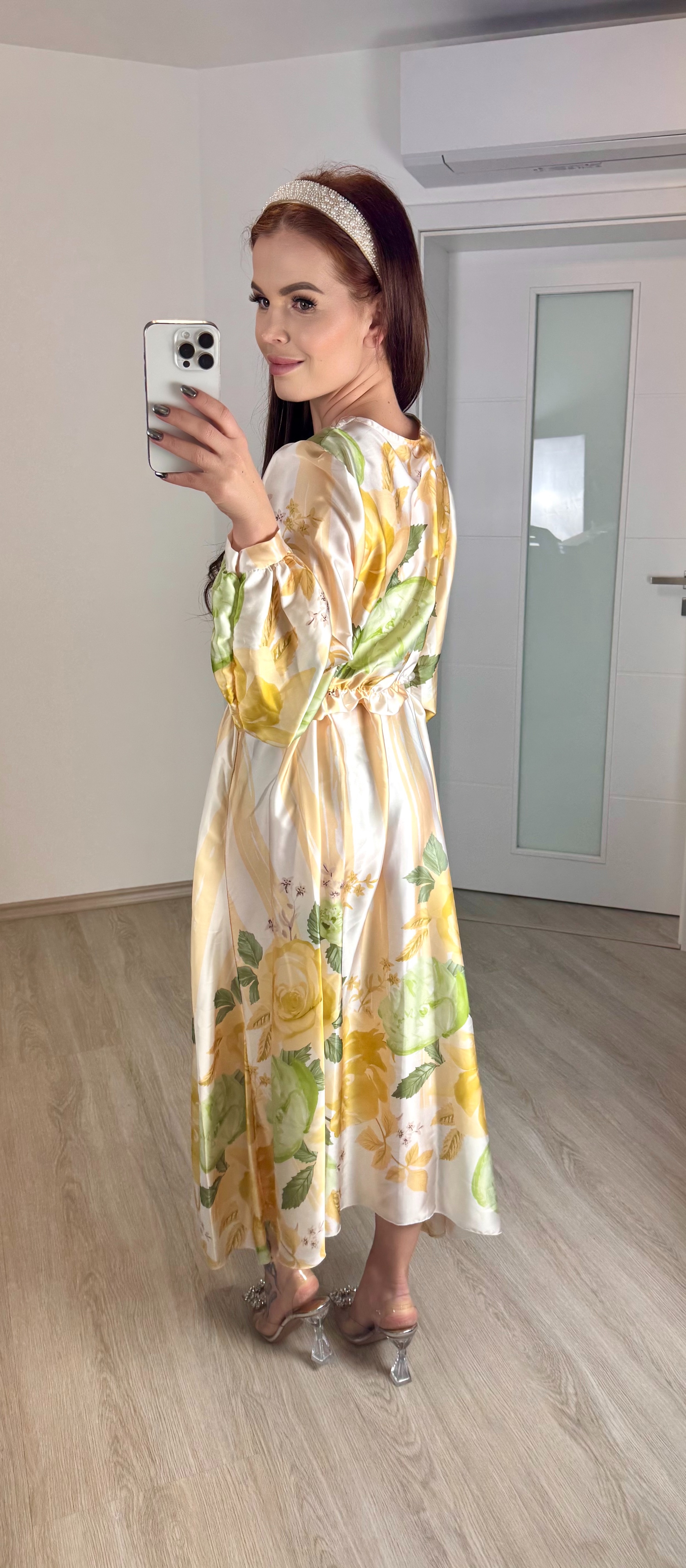 Saténové šaty Spicy/ žluté 