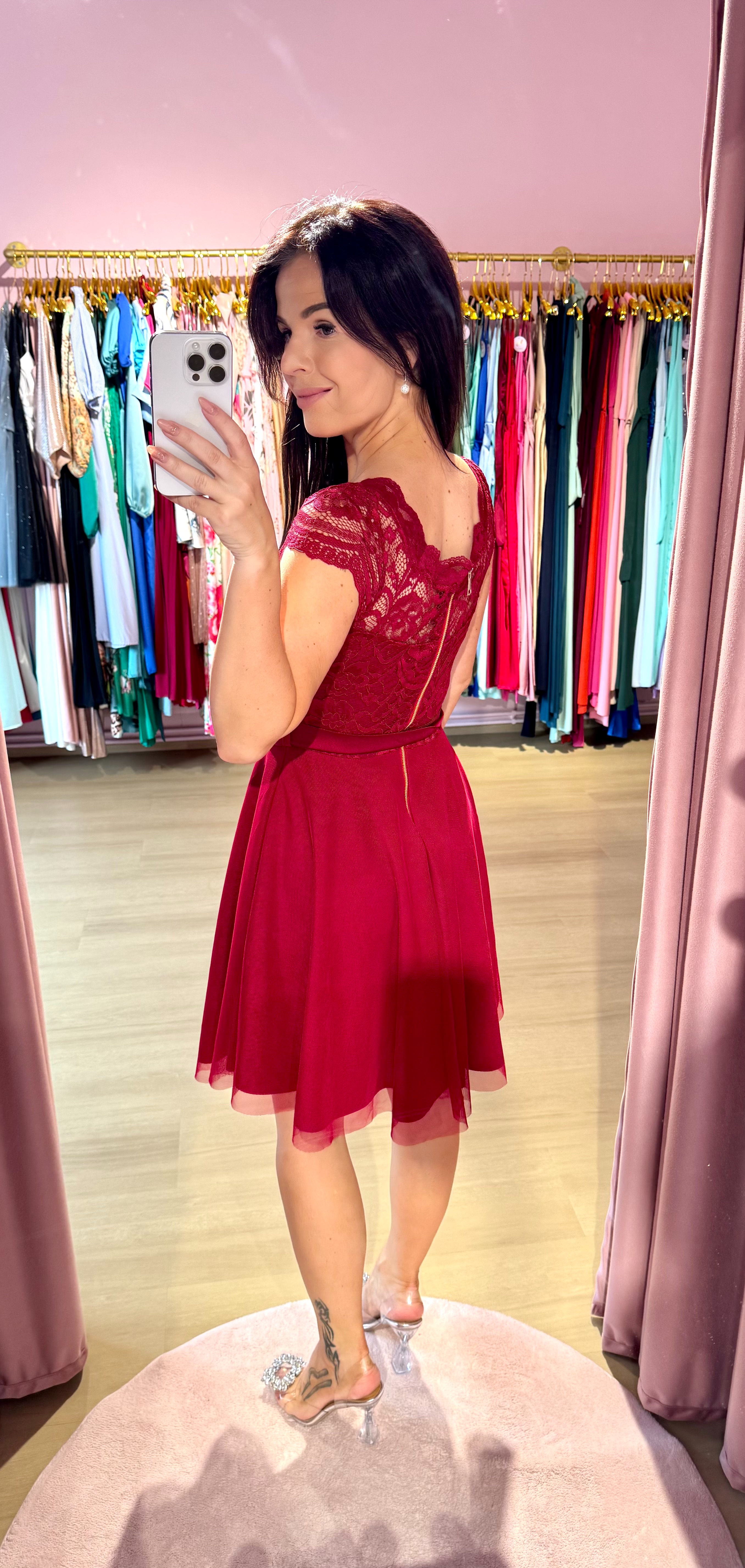 Krajkové šaty Sebastini/ vínové