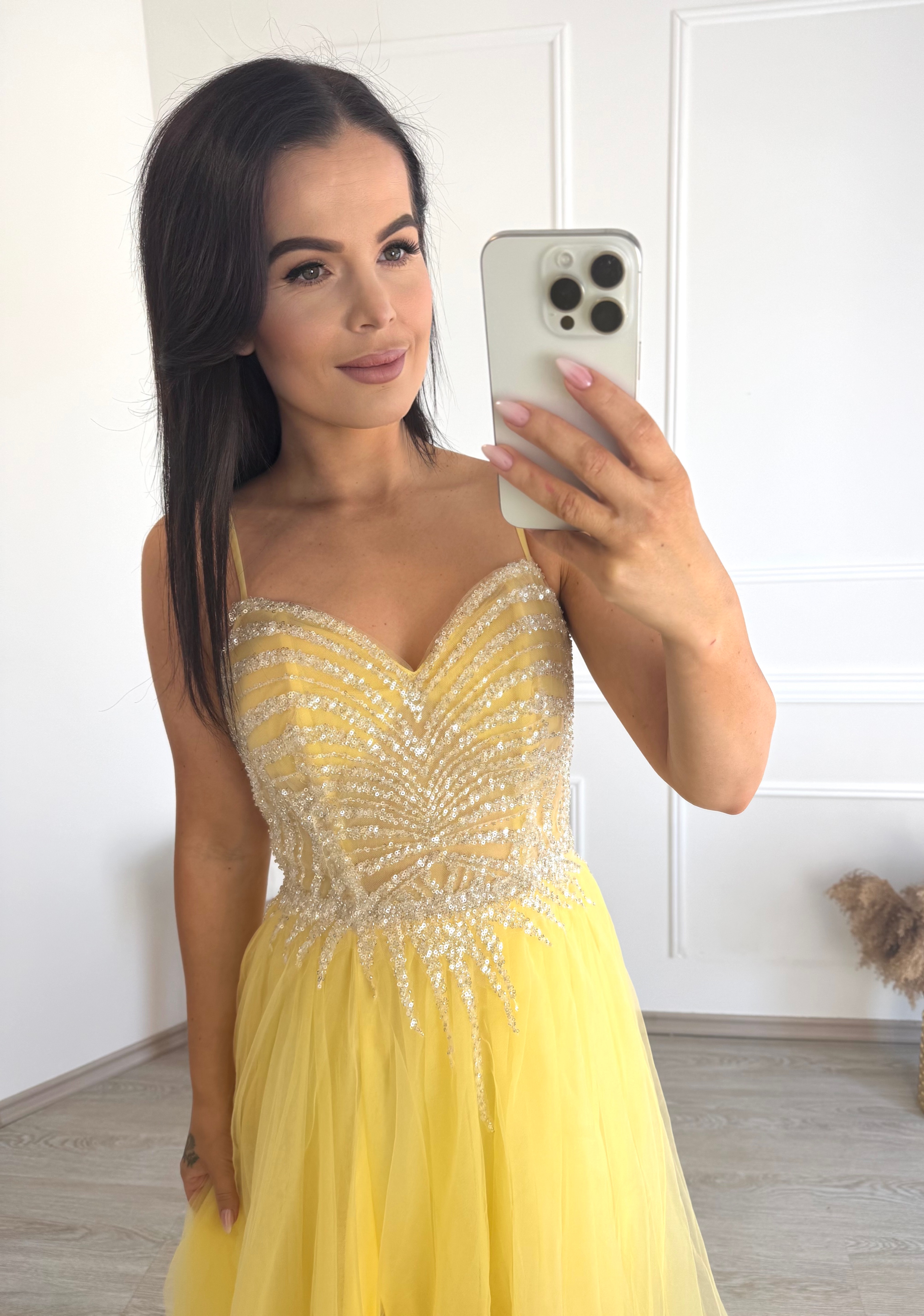 Tylové šaty Consuela / žluté S