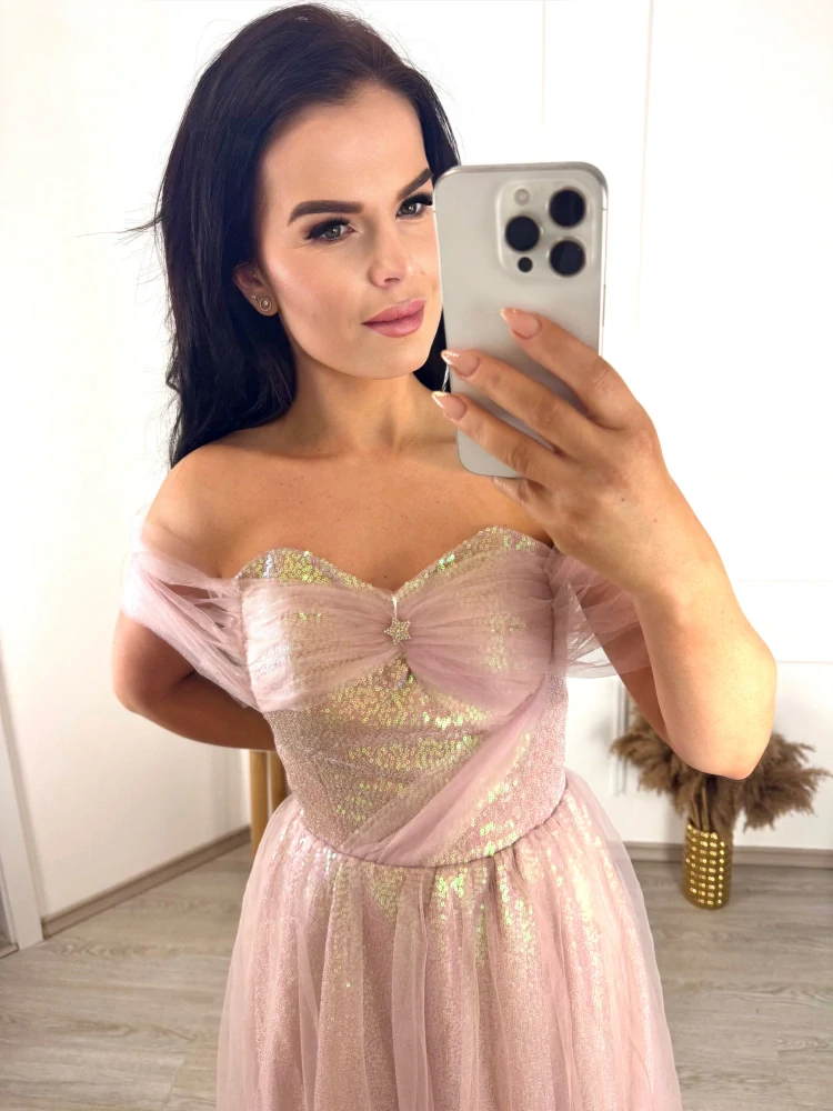 Tylové flitrované šaty 32