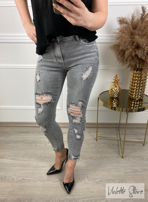 šedé trhané džíny Voila