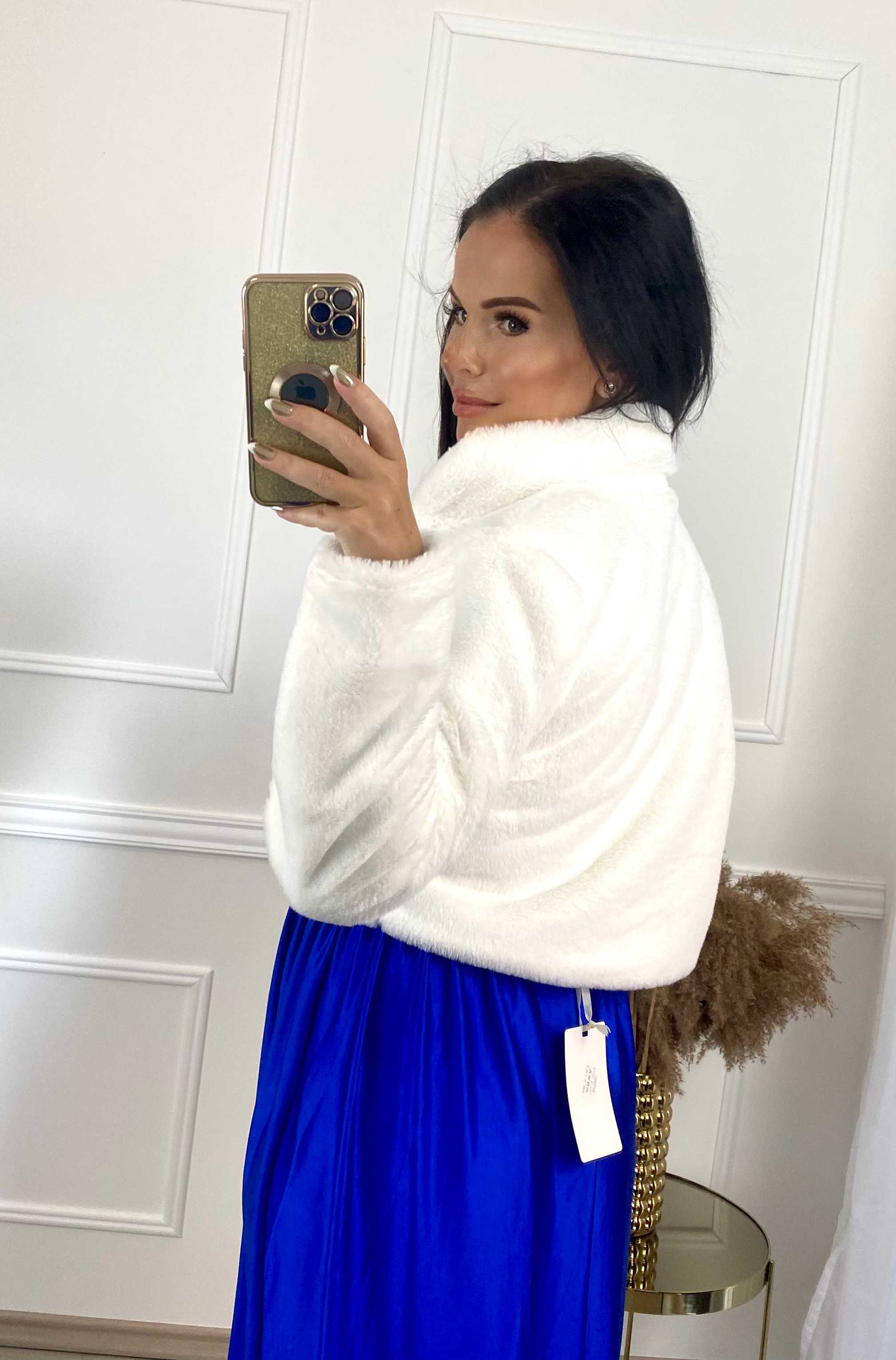 Svatební zimní kožíšek