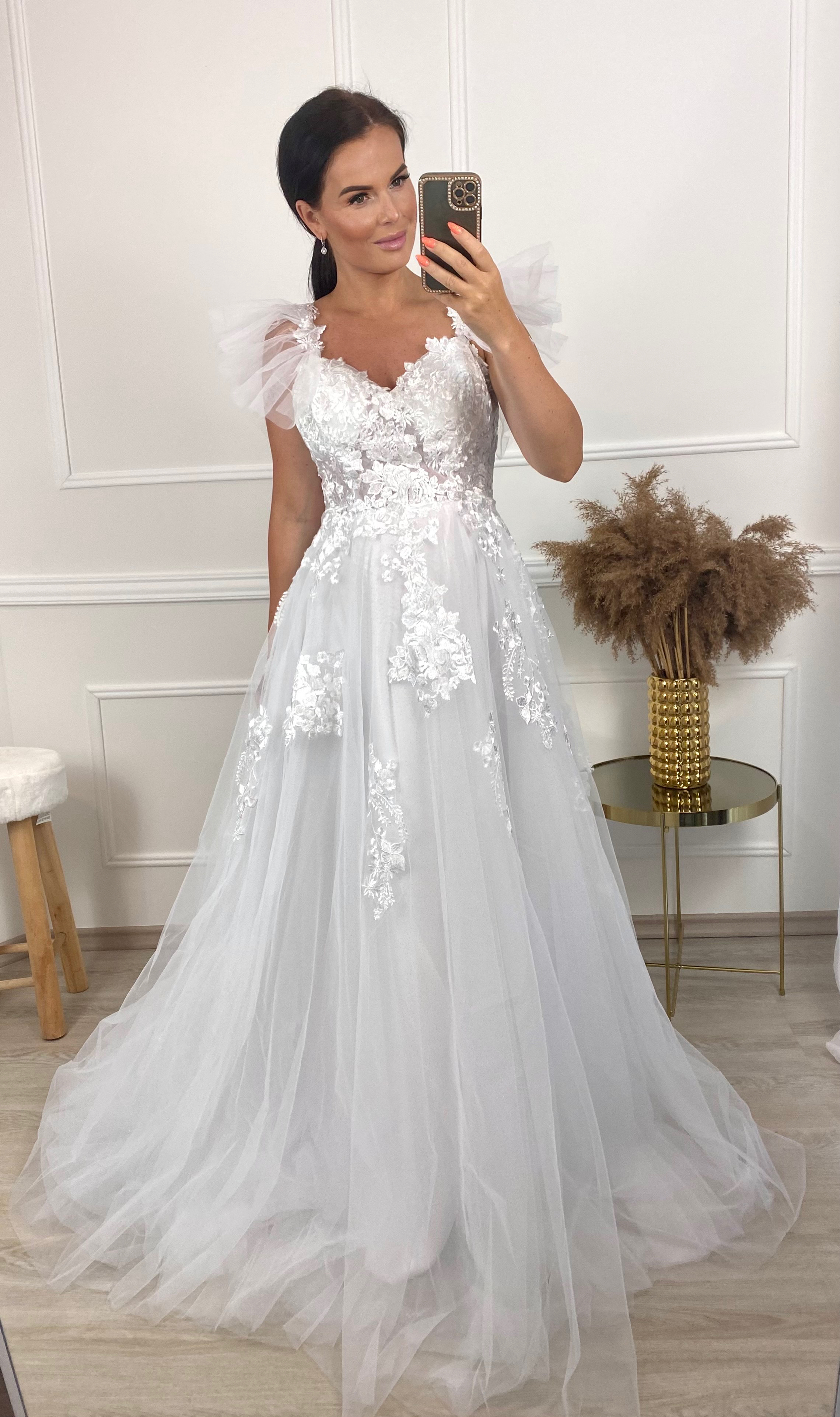 Svatební šaty Hoxie