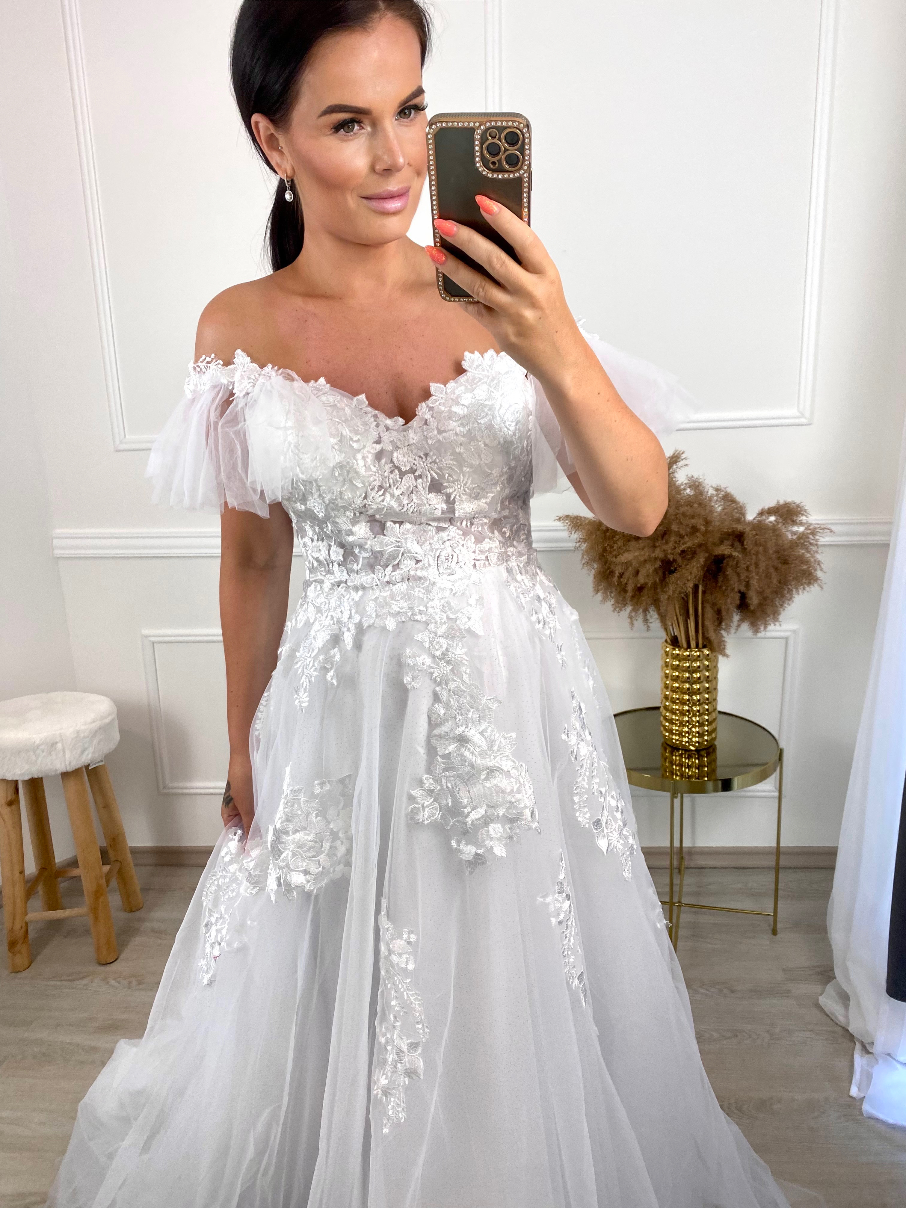 Svatební šaty Hoxie