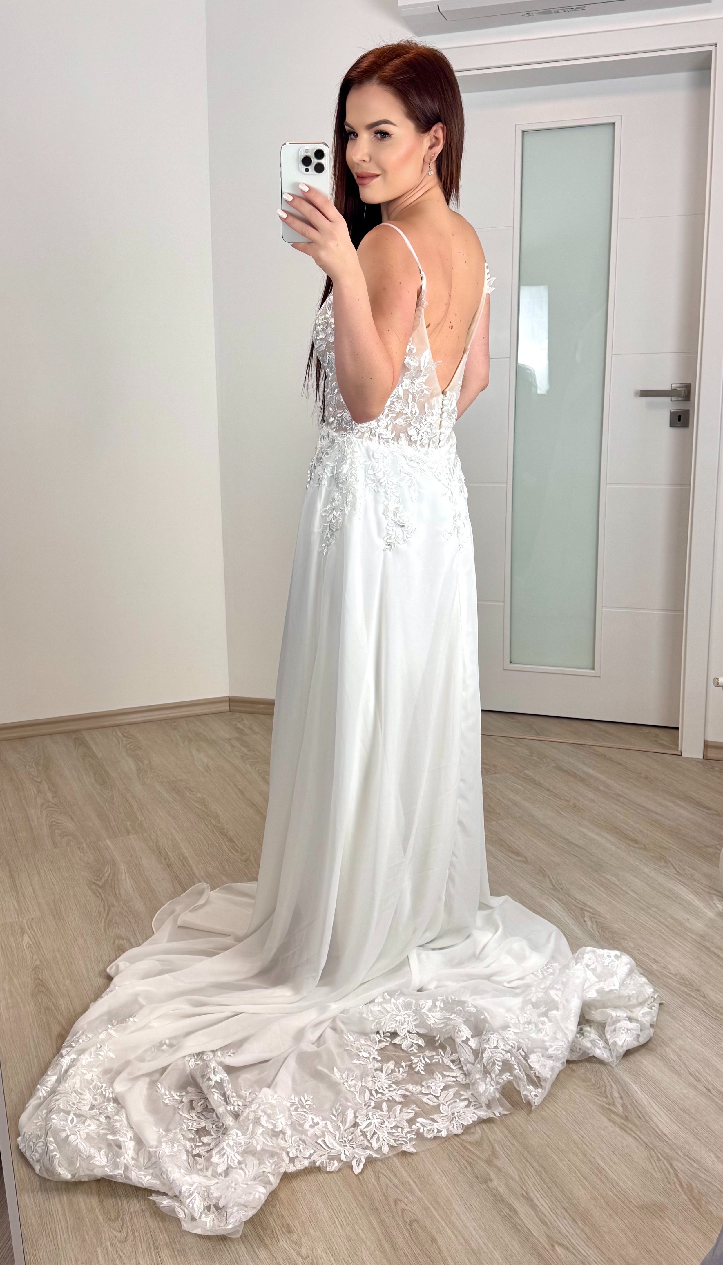 Svatební šaty Abby